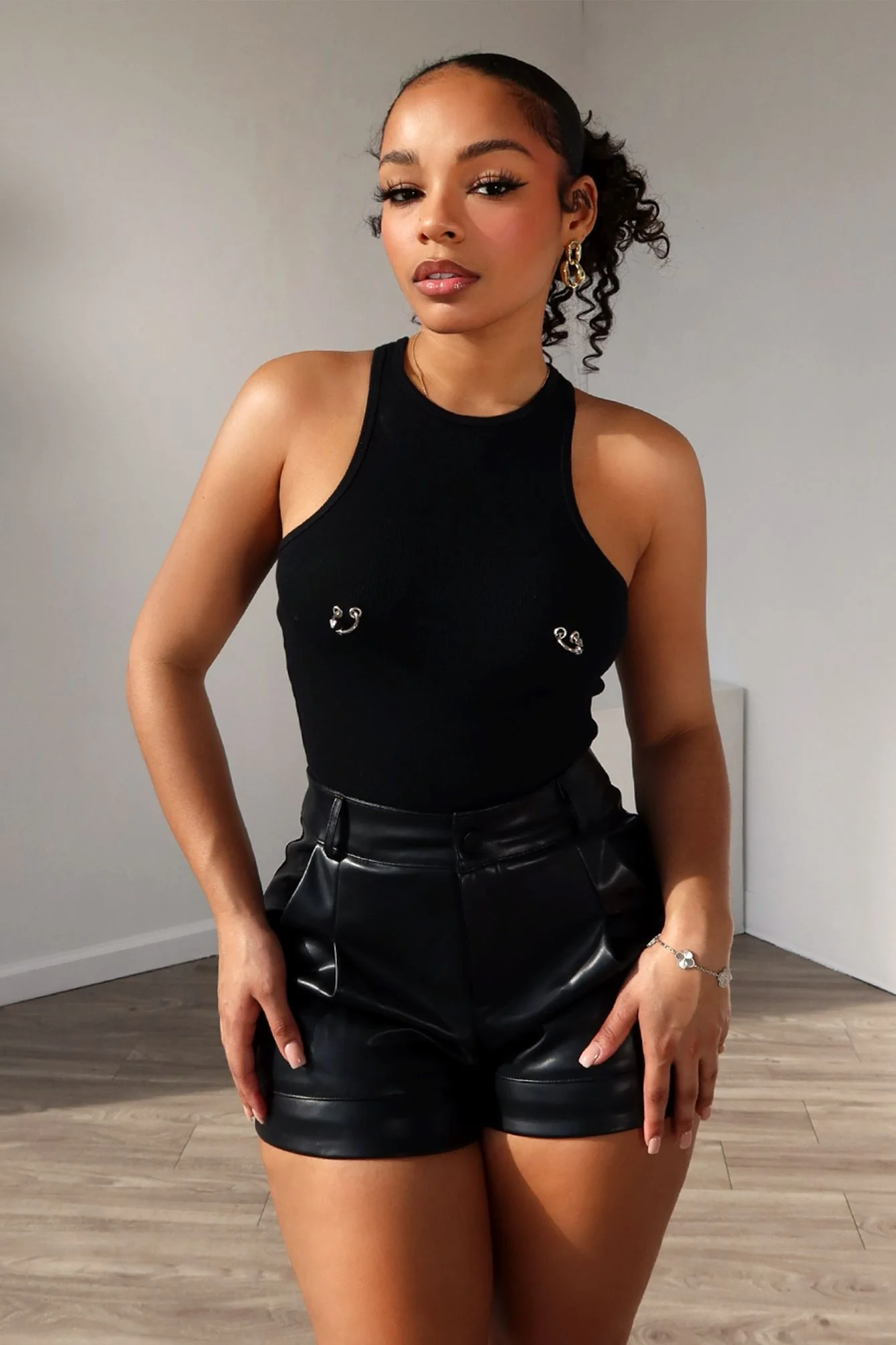 10445-Stunning-Piercing-Detail-Ribbed-Top-5.webp Stunning Piercing Detail Ribbed Top