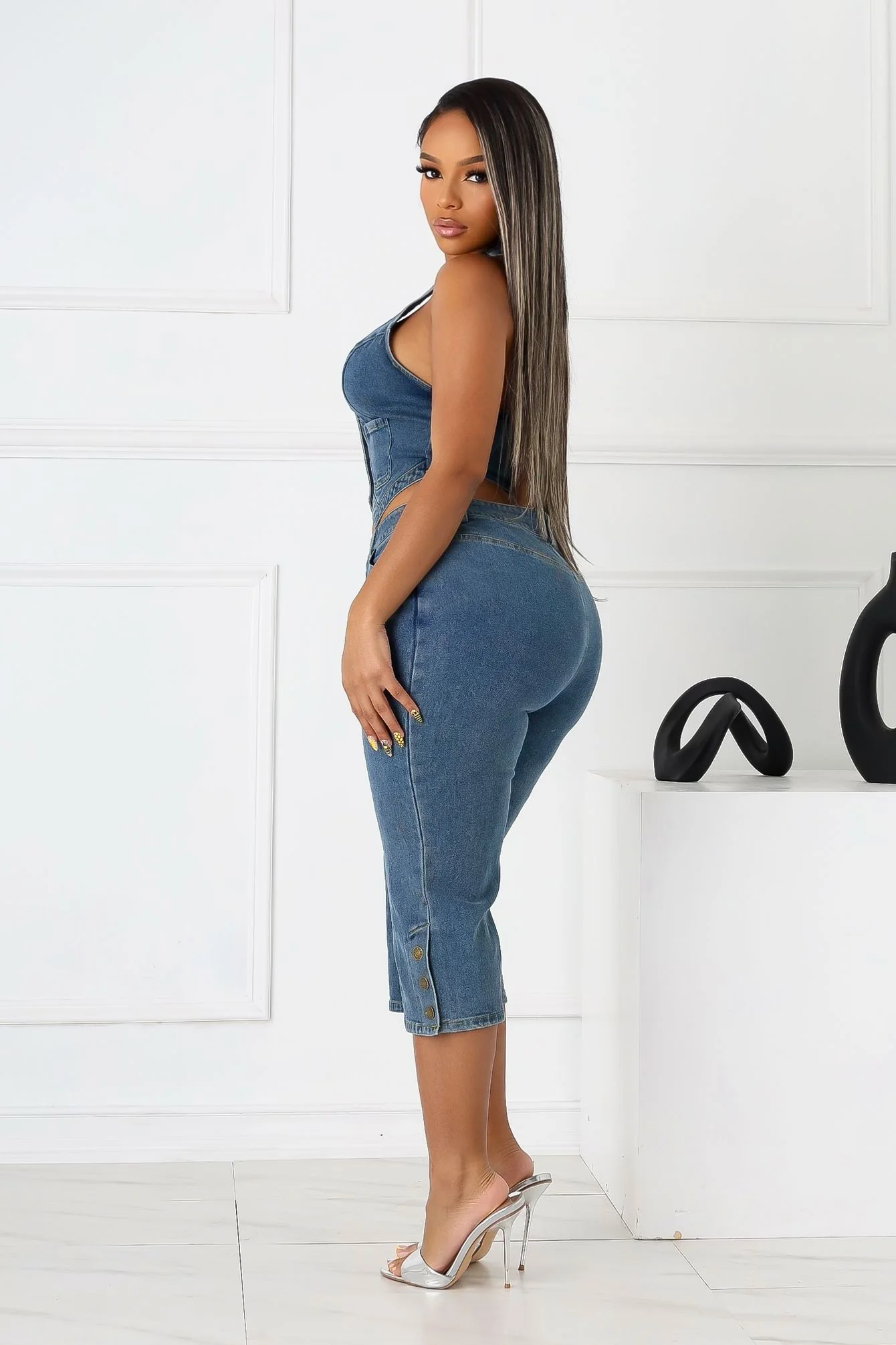 Your Signature Capri Denim Pants