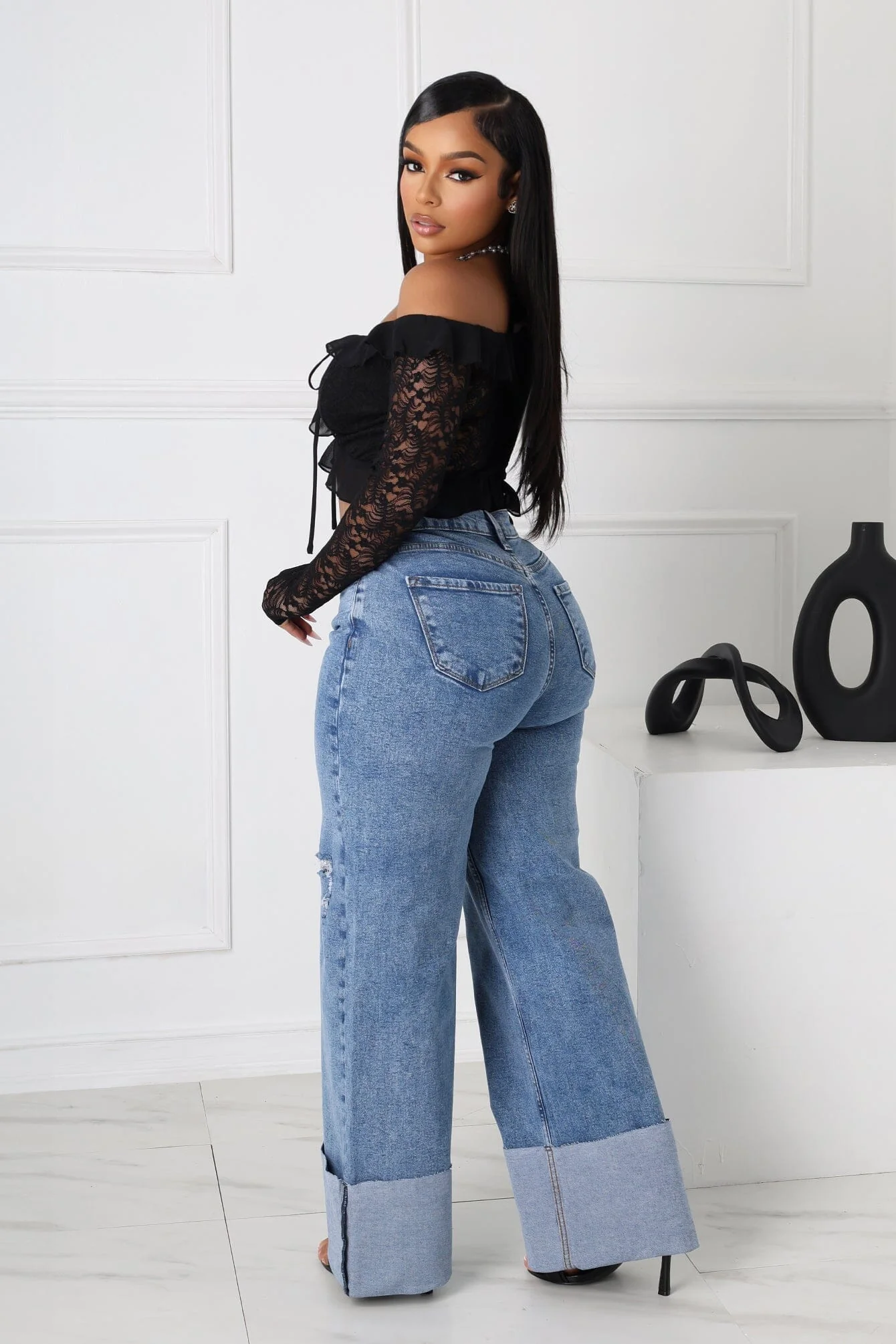 1227-Niigata-High-Waist-Cuffed-Hem-Baggy-Jeans-3.webp Niigata High Waist Cuffed Hem Baggy Jeans