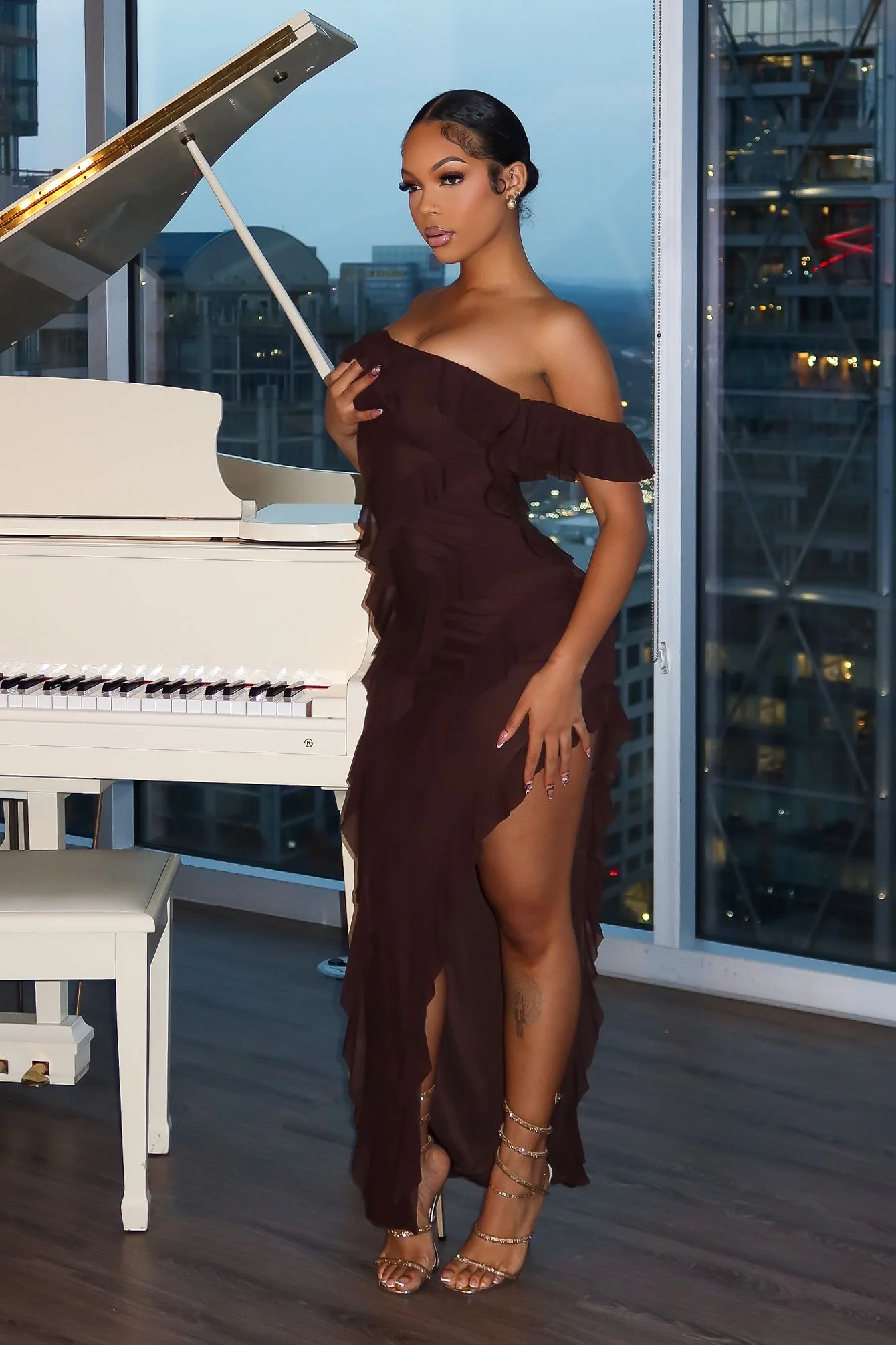 3816-Belle-Nuit-Mesh-Ruffled-Maxi-Dress-5.webp Belle Nuit Mesh Ruffled Maxi Dress