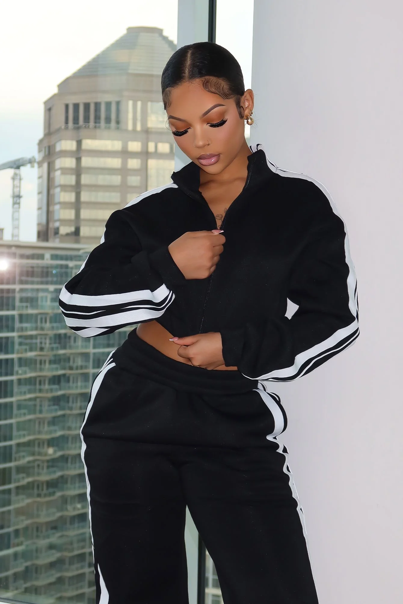 4492-Chill-Motion-Striped-Jacket-Pants-SET-5.webp Chill Motion Striped Jacket & Pants SET