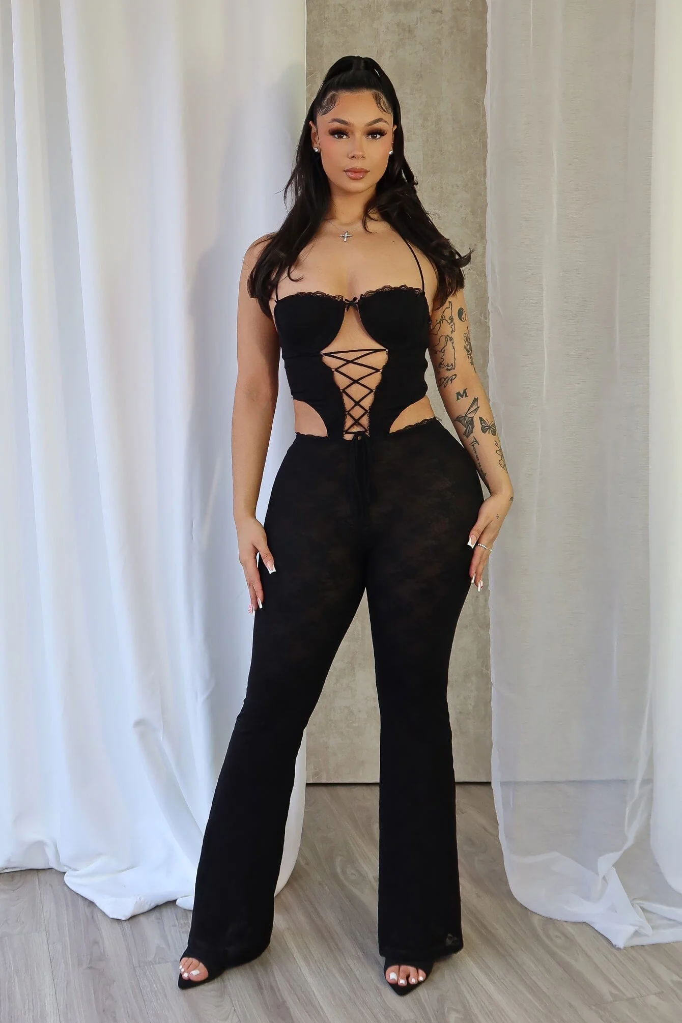 469-Nevaeh-Mesh-Lace-Halter-Padded-Jumpsuit-3.webp Nevaeh Mesh Lace Halter Padded Jumpsuit