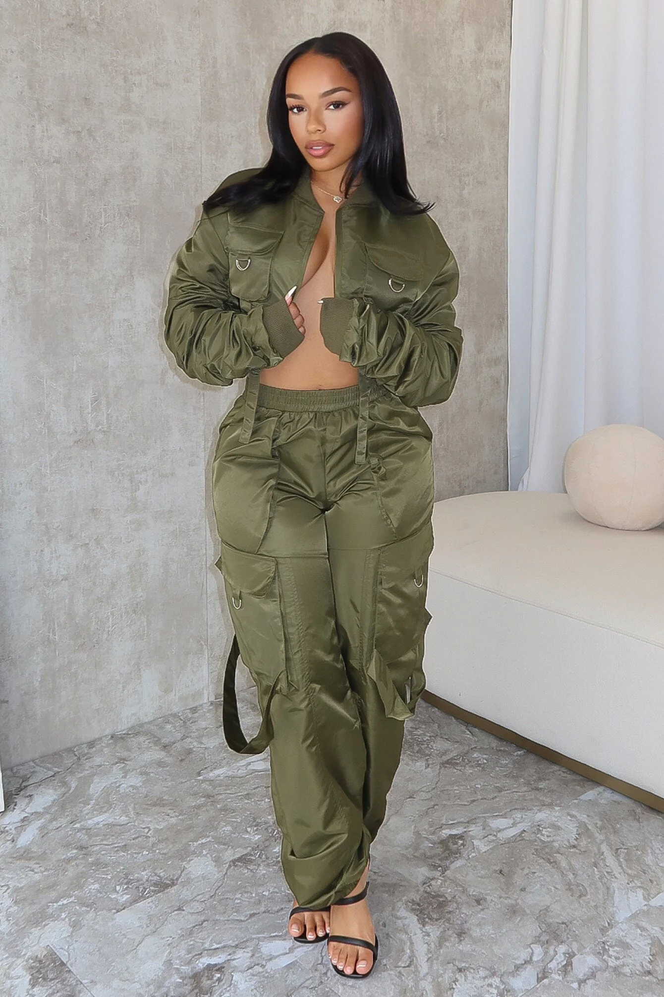 5375-Elora-Nylon-Bomber-Jacket-Jogger-SET-2.webp Elora Nylon Bomber Jacket & Jogger SET