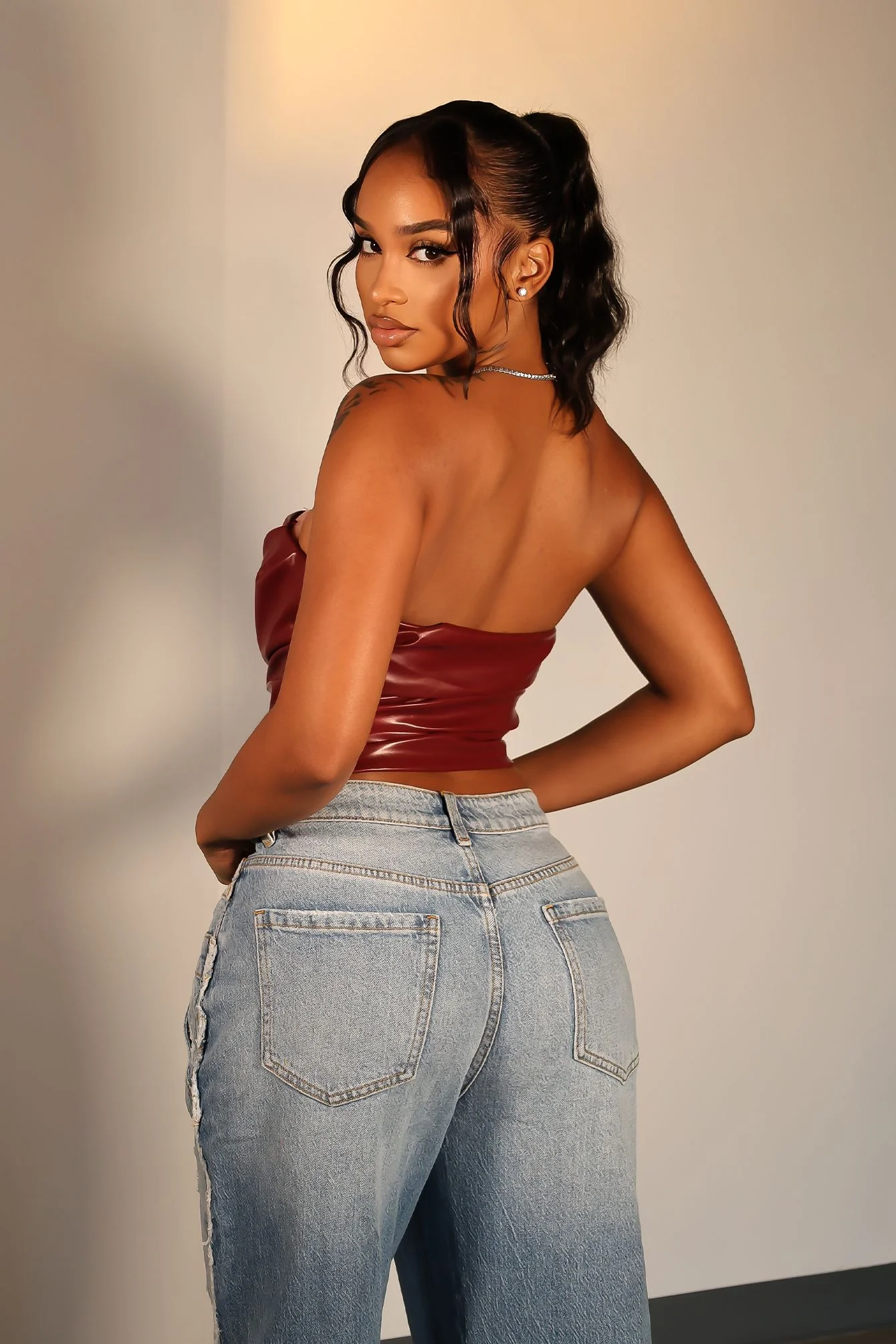 5655-Sleek-Spicy-PU-Tube-Top-3.webp Sleek Spicy PU Tube Top