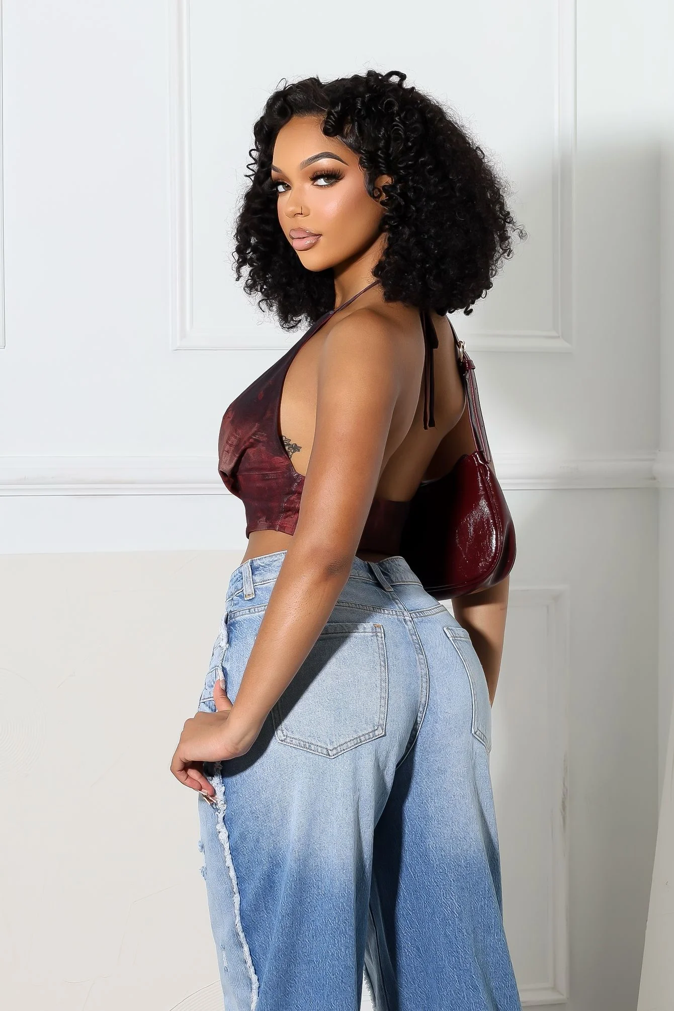 5776-Snappy-Mesh-Print-Halter-Neck-Tie-Top-2.webp Snappy Mesh Print Halter Neck Tie Top