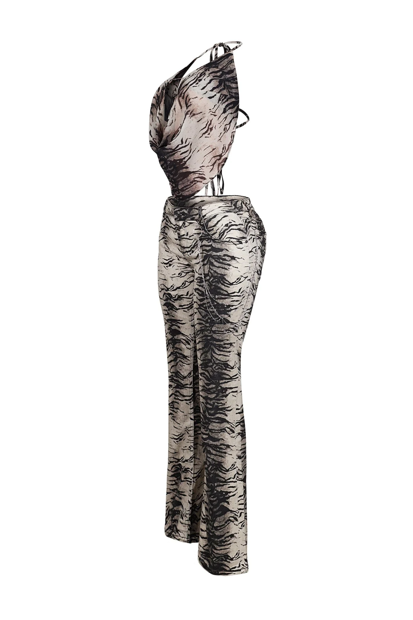 626-Lowen-Zebra-Print-Halter-Top-Denim-Pants-SET-5.webp Lowen Zebra Print Halter Top & Denim Pants SET