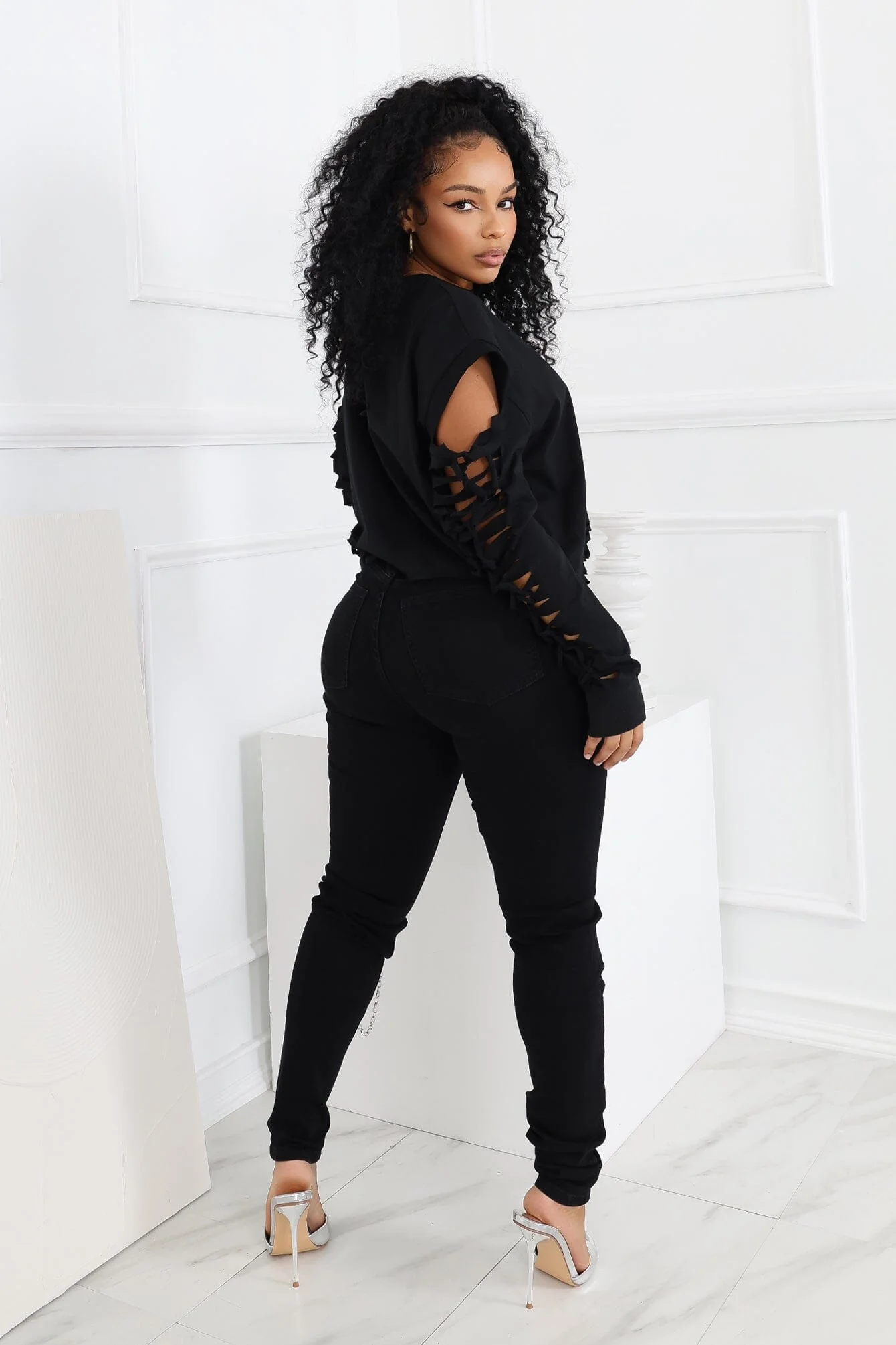 Rylee Oversized Metal Trim Top