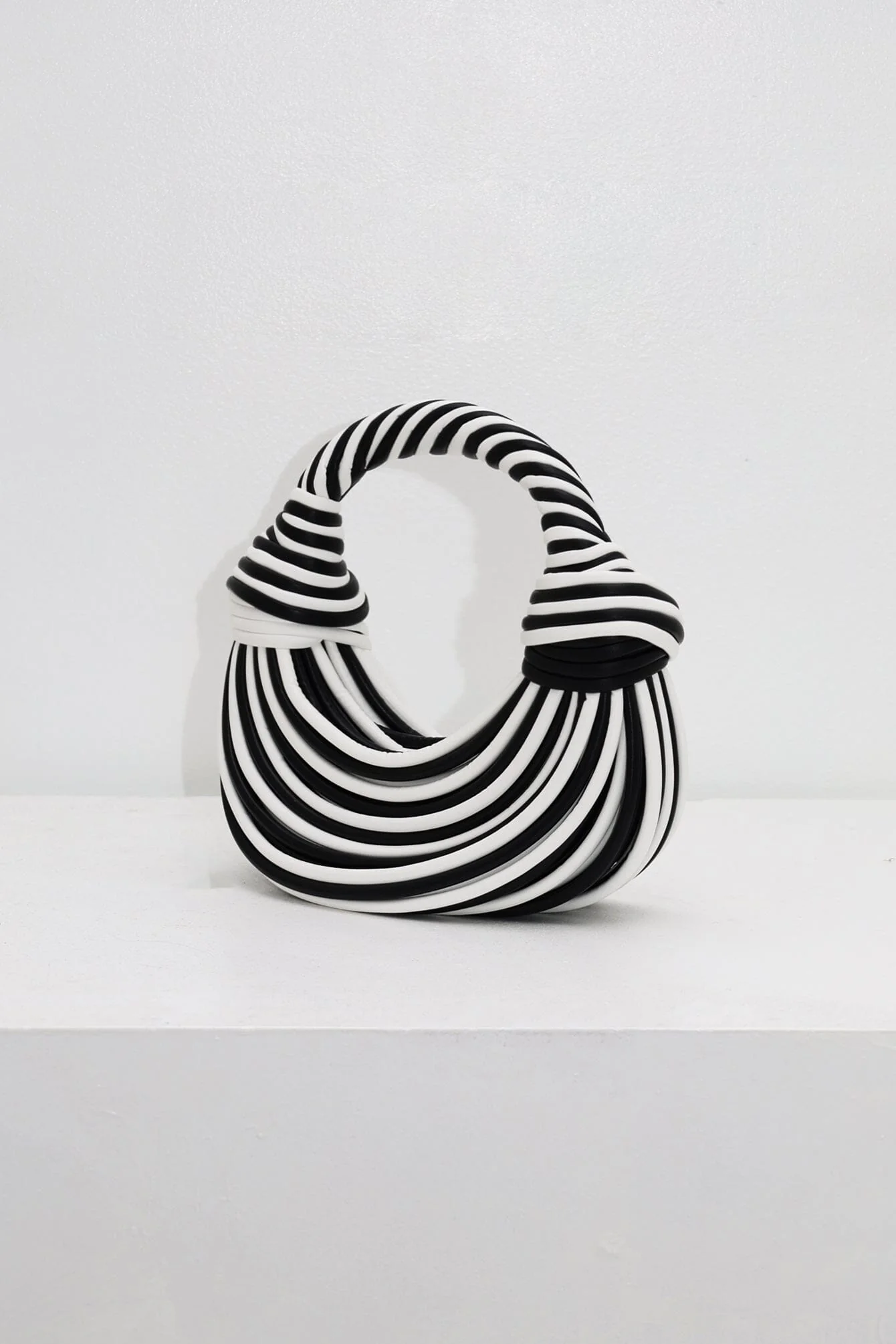 7233-Tangle-Half-Moon-Top-Handle-Bag-3.webp Tangle Half Moon Top Handle Bag