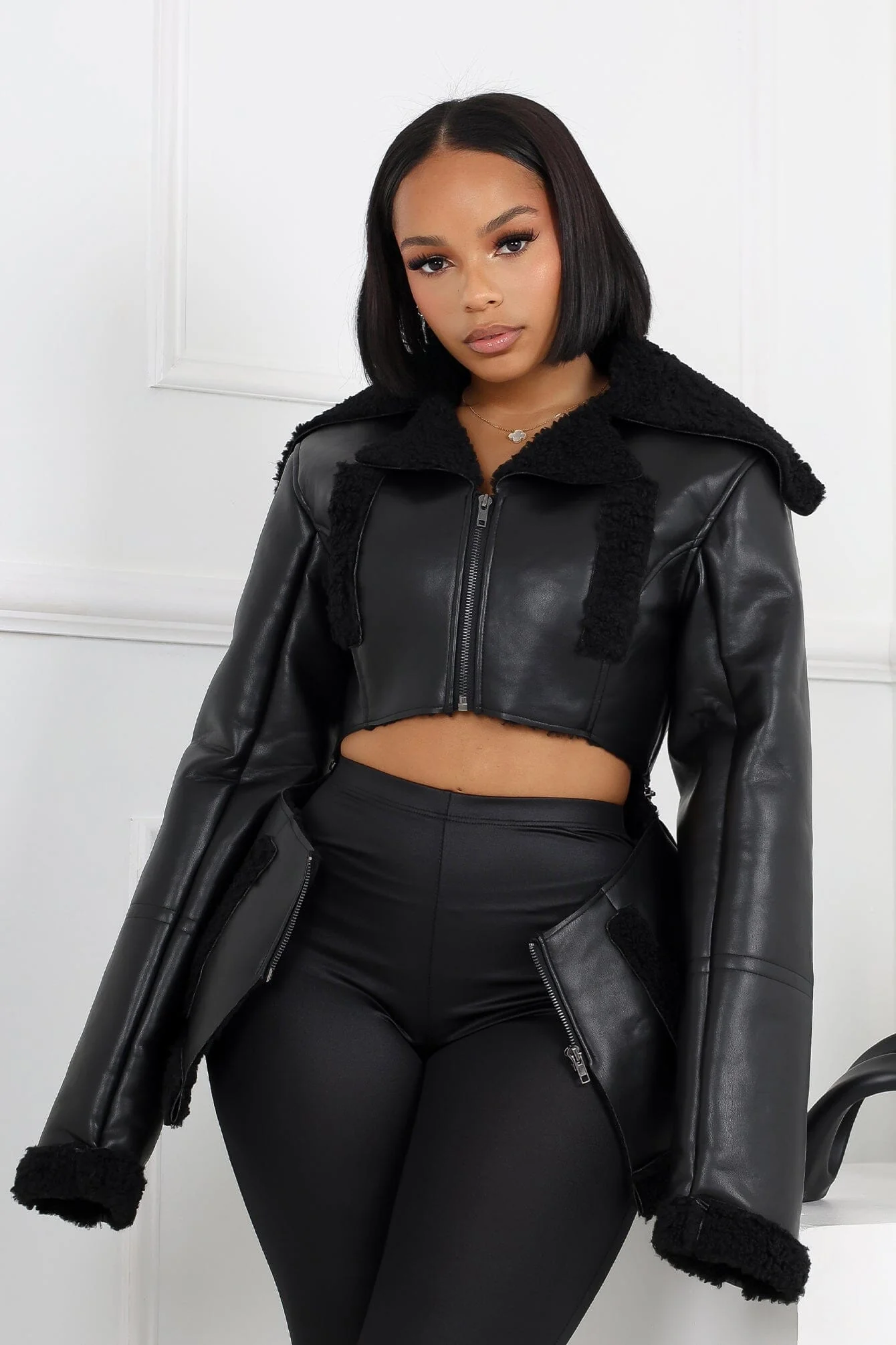 9724-Josephina-Faux-Leather-Sherpa-Jacket-3.webp Josephina Faux Leather Sherpa Jacket